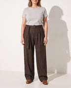 Violaine | High Rise Floral Printed Wide Leg Red Trouser Pants — voorkant